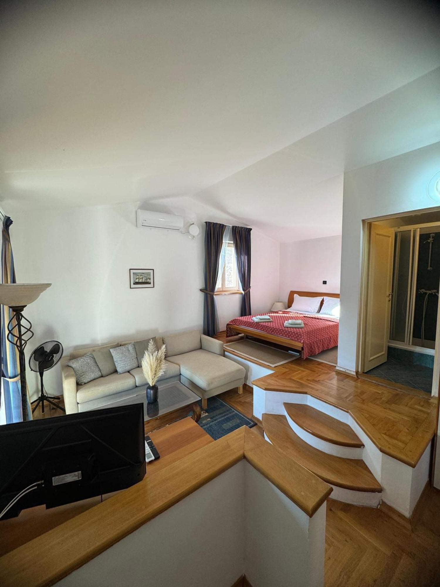 Villa Rava Hotel & Restaurant Экстерьер фото