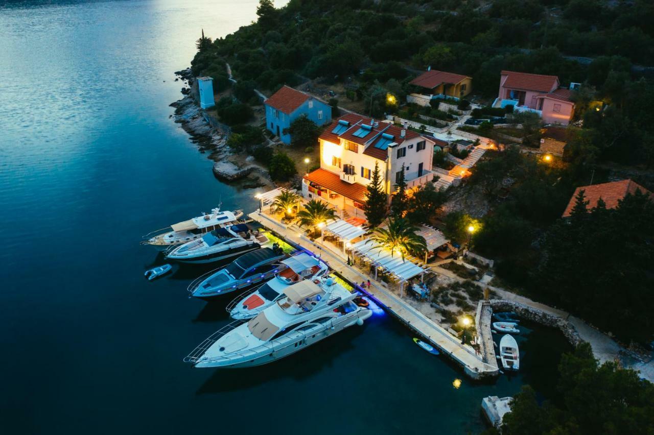 Villa Rava Hotel & Restaurant Экстерьер фото