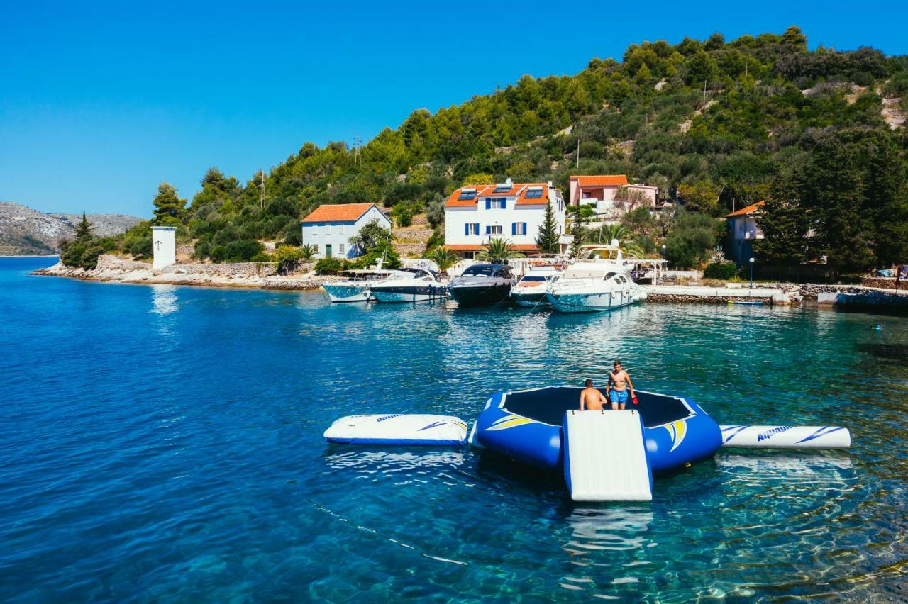 Villa Rava Hotel & Restaurant Экстерьер фото