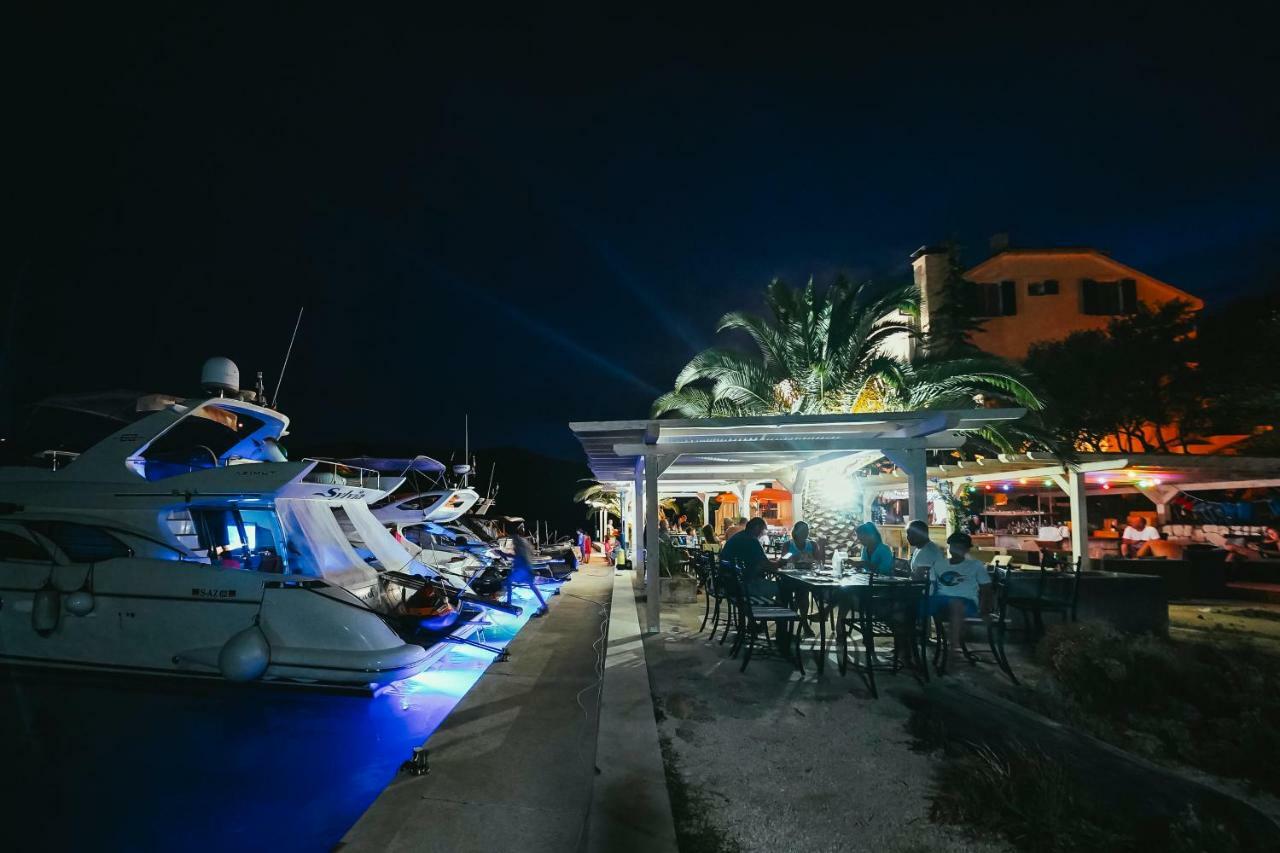 Villa Rava Hotel & Restaurant Экстерьер фото